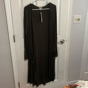 Green long sleeve long cardigan